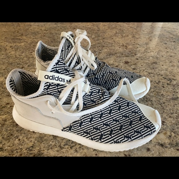 Adidas tubular - Picture 2 of 5